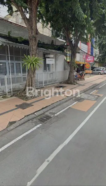 image DIJUAL / DISEWAKAN RUMAH PUSAT KOTA SURABAYA NOL JALAN RAYA PANGLIMA SUDIRMAN. BERSEBELAHAN DENGAN KOMPLEKS RUKO/PERKANTORAN, BERSEBRANGAN DENGAN CITIBANK, BANK PERMATA. DEKAT DENGAM INDOSAT, PERKANTORAN DAN APARTEMEN PRAXIS, GEDUNG DHARMALA LAND (HANYA B (2)