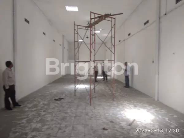 image GUDANG LOSS DAERAH SEKIP SOLO-KALIYOSO (1)