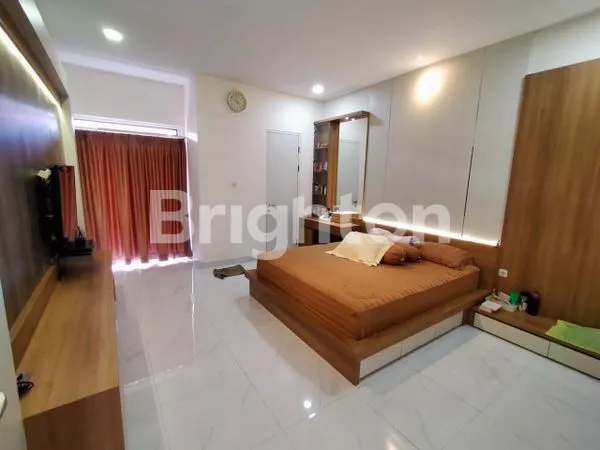 image RUMAH MINIMALIS TERAWAT 2 LANTAI & EXCLUSIVE (5)