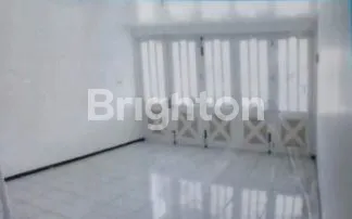 image RUMAH CANTIK STRATEGIS DI PERUMAHAN BLIMBING INDAH (6)