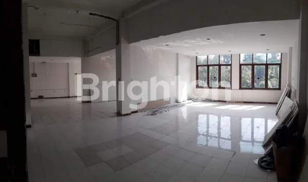 image RUKO NOL JALAN RAYA DIPONEGORO COCOK BUAT SEGALA USAHA PARKIRAN LUAS (2)