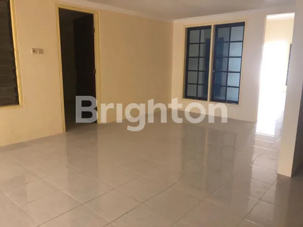 image RUMAH DI DARMO SATELIT UTARA LOKASI STRATEGIS SURABAYA BARAT (7)