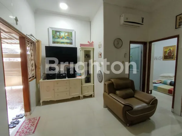 image RUMAH KEBRAON INDA PERMAI SURABAYA (4)