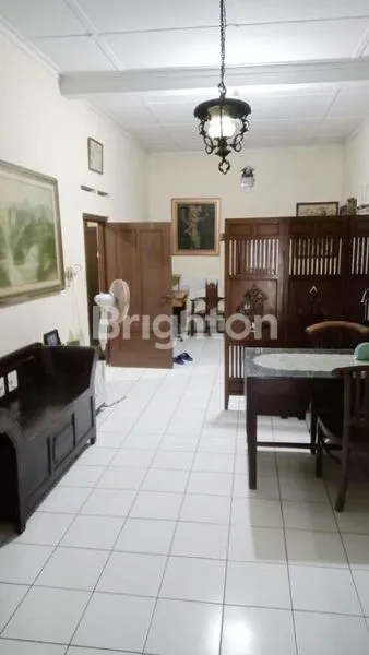 image ATMODIRONO RUMAH LAMA STRATEGIS PUSAT KOTA SEMARANG TENGAH (2)