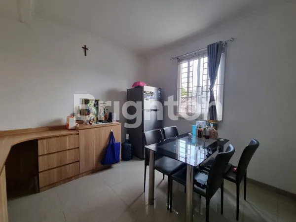 image RUMAH SIAP HUNI DI KEPU DALAM KEMAYORAN JAKARTA PUSAT (1)