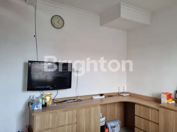 image RUMAH SIAP HUNI DI KEPU DALAM KEMAYORAN JAKARTA PUSAT (7)