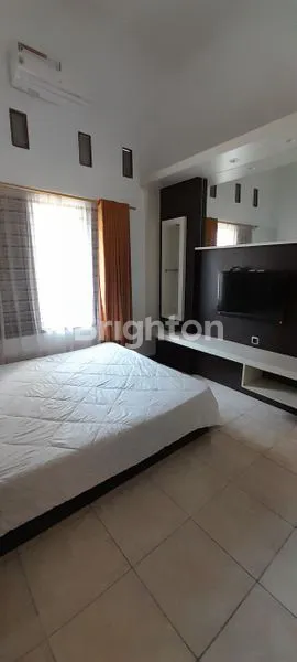 image RUMAH FULL FURNISH 1,5 LANTAI AREA SOEKARNO HATTA MALANG (5)