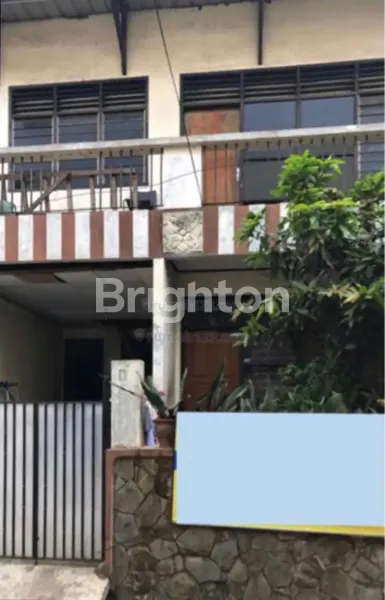 image RUMAH TOMANG HITUNG TANAH 2 LANTAI, BEBAS BANJIR, LOKASI STRATEGIS (5)