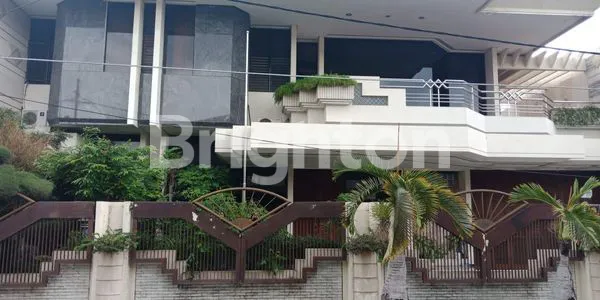 image LANGKA ! BEST PRICE ! DHARMAHUSADA INDAH SIAP HUNI BAGUS TERAWAT DEKAT MALL DAN TENGAH KOTA. (1)