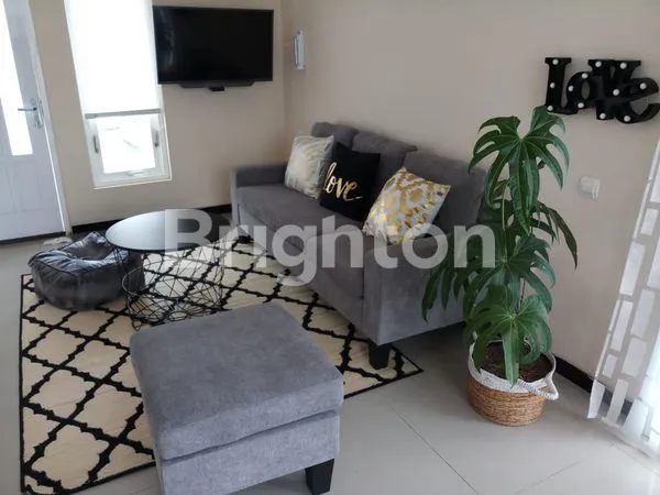 image VILA 2 LANTAI PLUS KOLAM RENANG DAN FURNISHED   DI KOTA BATU (2)