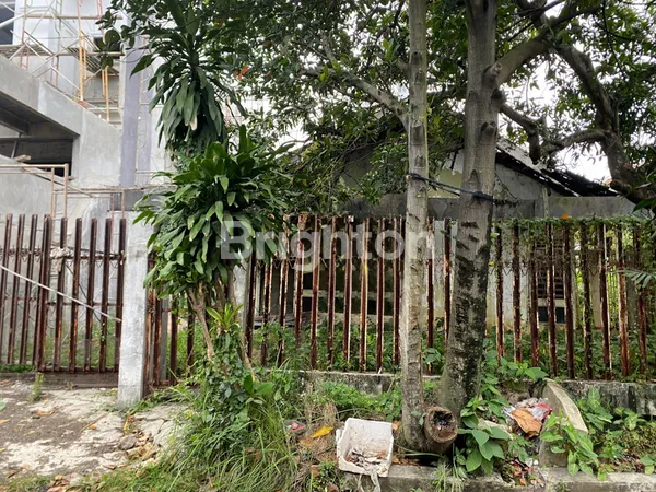 Gambar Property TANAH DARMO PERMAI SELATAN LOKASI STRATEGIS ROW JALAN LEBAR