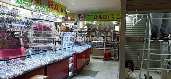 KIOS PGS TEMPAT USAHA JUALAN /LIVE