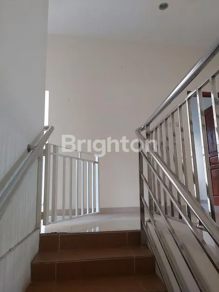 image HUNIAN FULL FURNISHED DIKAWASAN ELIT, CLUSTER ONE GATE, NYAMAN DAN TENANG DI AREA COLOMADU (4)