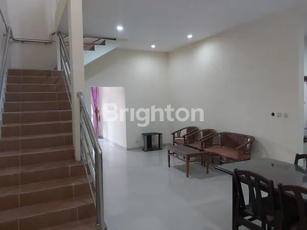 image HUNIAN FULL FURNISHED DIKAWASAN ELIT, CLUSTER ONE GATE, NYAMAN DAN TENANG DI AREA COLOMADU (8)