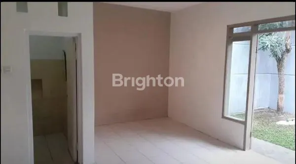 image RUMAH 1 LT BELAKANG GRIYA ARCAMANIK (2)