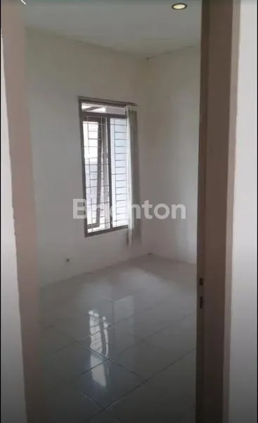 image RUMAH 1 LT BELAKANG GRIYA ARCAMANIK (6)