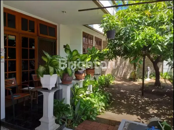 image MANYAR BARU RENOV DEKAT GALAXY MALL, PAKUWON CITY, HOTEL OAKWOOD, BONNET (6)