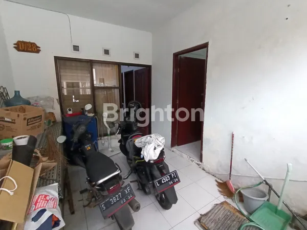 image RUMAH 1 LANTAI TAMAN GUNUNG ANYAR SURABAYA (2)