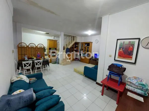 image RUMAH SIAP HUNI DI BEKASI (6)