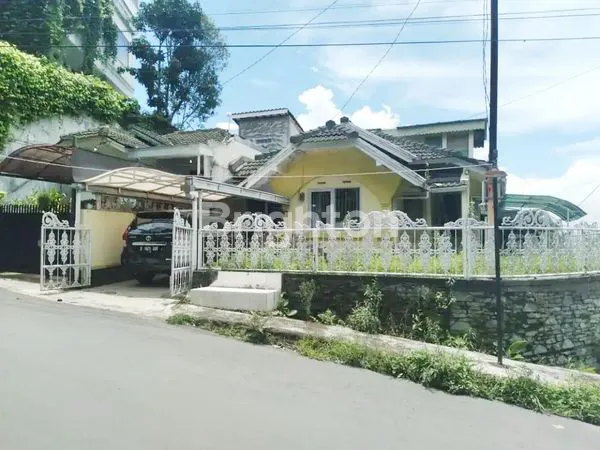 image RUMAH SIAP HUNI DI KOMPLEK PANORAMA JATINANGOR (5)