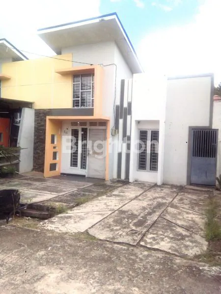 image TOWNHOUSE  (1)