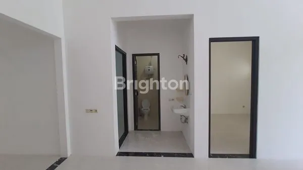 image RUMAH MEWAH CLUSTER MAXWELL DI CITRALAND (3)