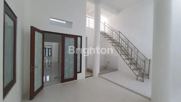 image RUMAH MEWAH CLUSTER MAXWELL DI CITRALAND (5)