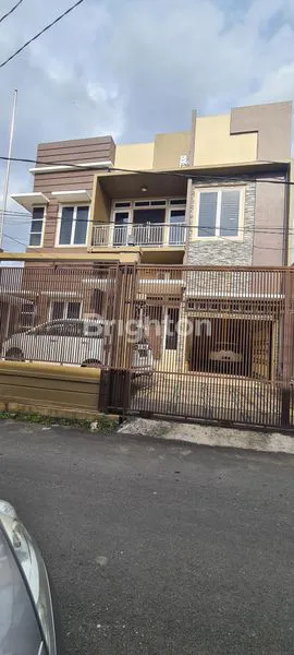 image RUMAH MINIMALIS PUSAT KOTA (1)