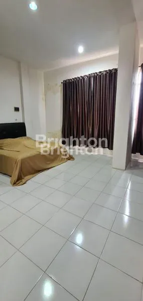 image RUKO PINGGIR JALAN (6)