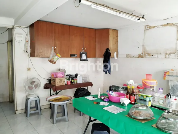 image RUMAH  HITUNG TANAH 2 LANTAI GREEN VILLE DEKAT TANJUNG DUREN (2)