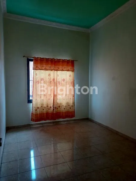 image TOWN HOUSE TENGAH KOTA (4)