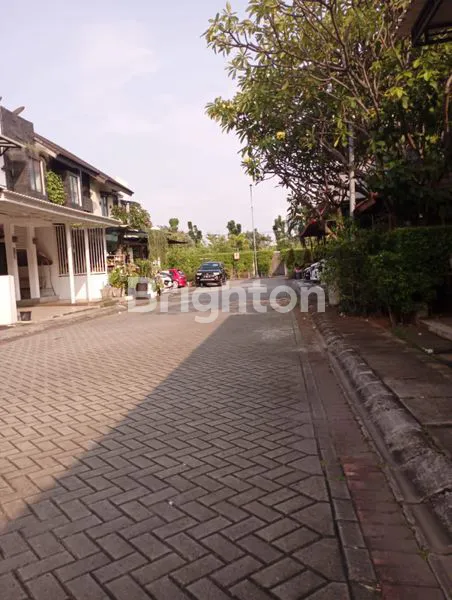 image RUMAH DI KOMPLEK EXCLUSIVE PULOMAS RESIDENCE JAKARTA TIMUR PACUAN KUDA (7)