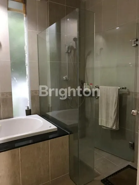 image PAKUWON CITY 2 LANTAI FULL FURNISH SIAP HUNI DEKAT MALL, UNAIR, ITS, RAYA KERTAJAYA (5)