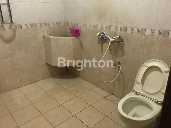 image RUNGKUT ASRI 2,5 LANTAI (2)