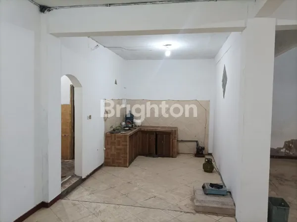 image TURUN HARGA RUKO LUAS POTENSIAL UNTUK RAGAM USAHA NOL KM JALAN RAYA ARAH MALANG - BATU (6)