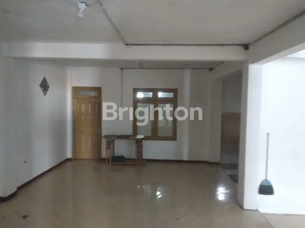 image TURUN HARGA RUKO LUAS POTENSIAL UNTUK RAGAM USAHA NOL KM JALAN RAYA ARAH MALANG - BATU (8)