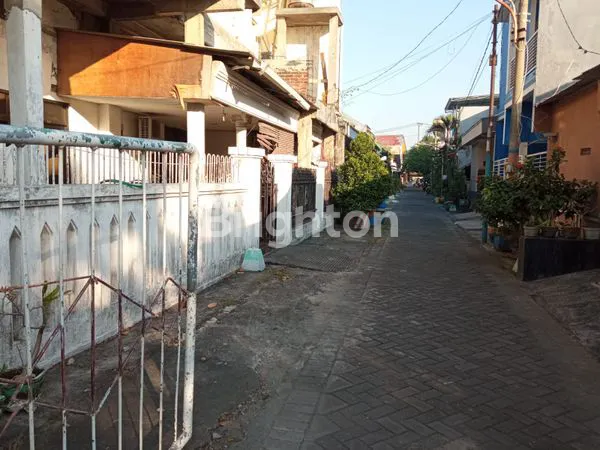 image RUMAH LEBAR 20 METER DI MANUKAN WASONO (3)