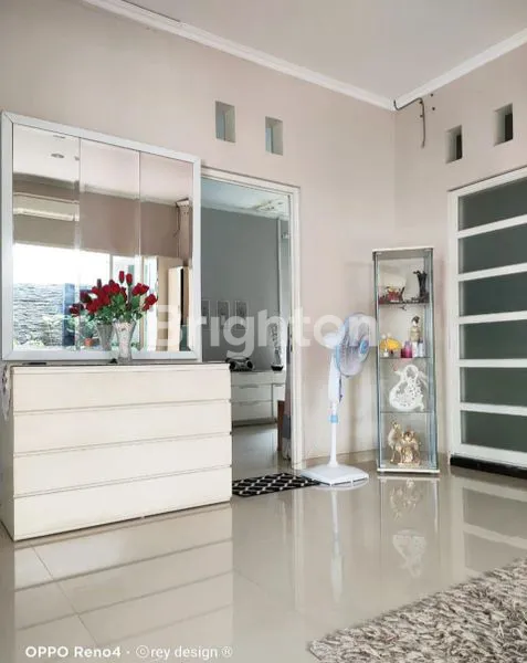 image TAMAN PELANGI RUMAH 1 LT BAGUS CANTIK SIAP HUNI BSB SEMARANG BARAT (5)