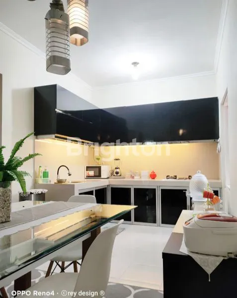 image TAMAN PELANGI RUMAH 1 LT BAGUS CANTIK SIAP HUNI BSB SEMARANG BARAT (7)