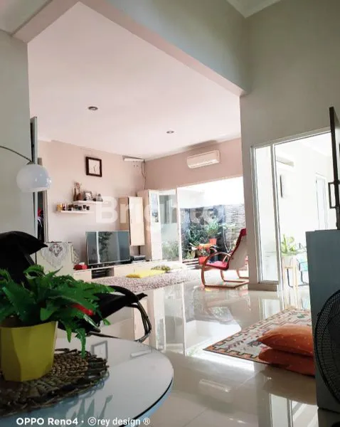 image TAMAN PELANGI RUMAH 1 LT BAGUS CANTIK SIAP HUNI BSB SEMARANG BARAT (8)