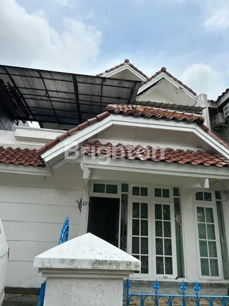 image RUMAH 2 LANTAI NYAMAN DAN AMAN DI PERUMAHAN ELIT TAMAN HIMALAYA LIPPO KARAWACI CENTRAL (1)