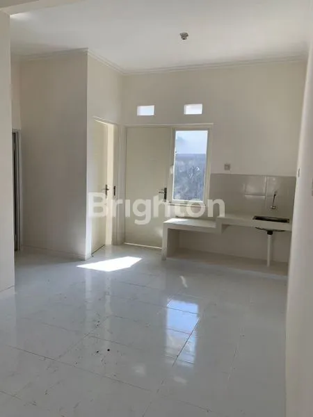 image RUMAH BARU BELUM PERNAH DITEMPATI, SIAP HUNI, DEKAT MASPION 2 & INTERBAT (4)