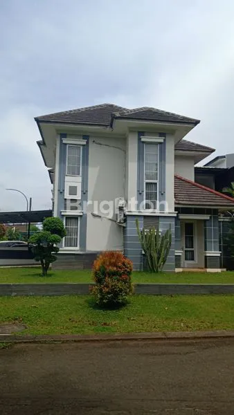 image RUMAH 2 LANTAI FULL FURNISED HOEK SIAP HUNI DIDALAM CLUSTER KOTA WISATA,CIBUBUR,JAWA BARAT (1)