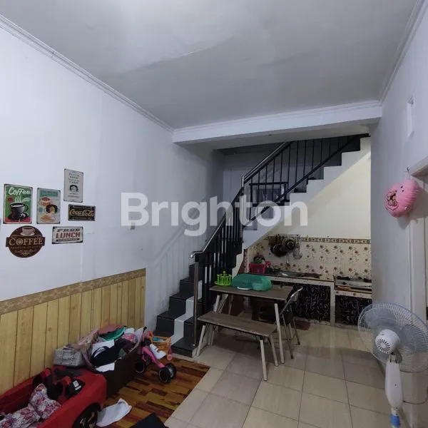 image RUMAH STRATEGIS DI KEDIRI (5)