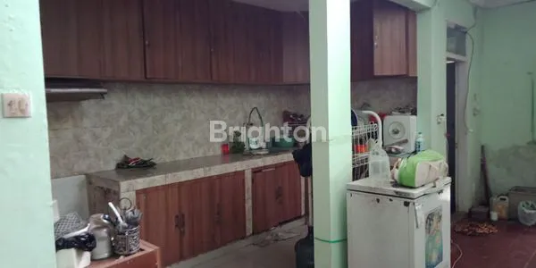 image RUMAH DI JL. GUNUNG BATU BANDUNG (4)