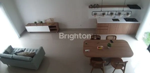 image RUMAH BARU 2LANTAI TENGAH KOTA 2M AN (3)