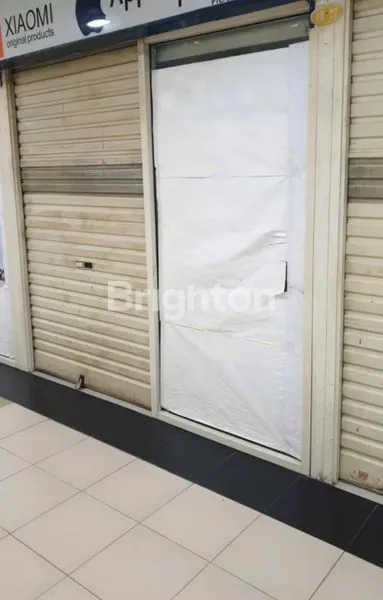 image STAND USAHA STRATEGIS DAN RAMAI DI PAKUWON TRADE CENTER SURABAYA DEKAT FOOD COURT (2)