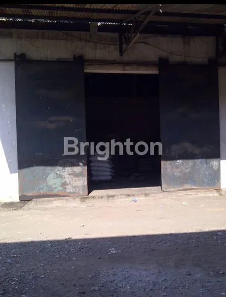 image GUDANG & KANTOR PERAK - SEMAMPIR, LT 4000, DEKAT PELABUHAN & TOLL, SIAP PAKAI (5)