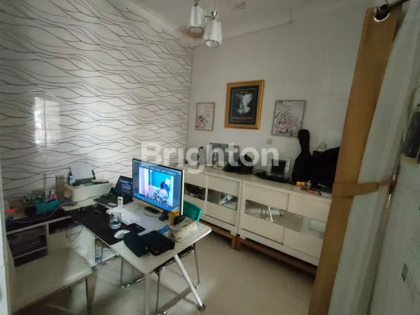 image RUMAH DI KEBRAON INDAH PERMAI  (3)