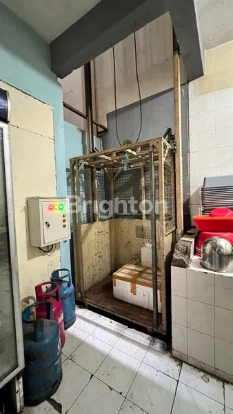 image RUMAH BUAT GUDANG (3)